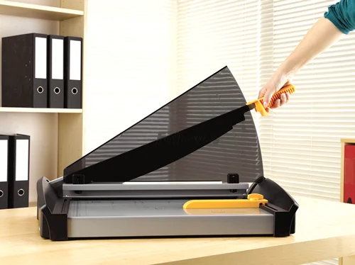 GHILOTINA CU PARGHIE PLASMA A4 380MM 40COLI FELLOWES