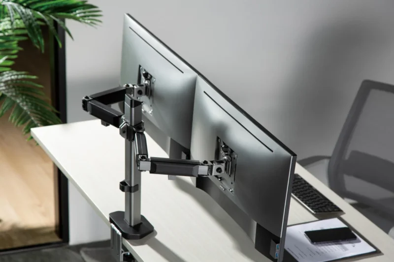 Suport 2 monitoare Serioux MM55-C024, compatibilitate  dimensiune ecran 17"-32",  greutate maximă suportata: (per ecran): 9kg, VESA: 75x75, 100x100, inclinare: +70°~-70°, pivotare: +90°~-90°, rotația ecranului: + 180°~-180°, instalare: clemă, grommet