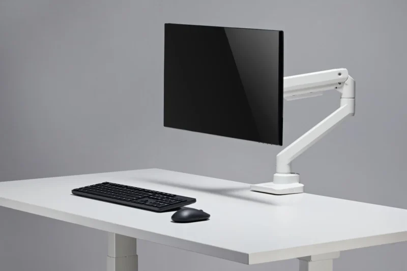 SRXA-MM69-C012_08 Suport monitor Serioux MM69-C012, compatibilitate dimensiune ecran 17"-49", arc cu gaz, greutate maximă suportata: (per ecran): 2~20 kg, VESA: 75x75, 100x100, inclinare: +50°~-20°, pivotare: +90°~-90°, rotația ecranului: +180°~-180°, instalare: clemă, grommet,alb