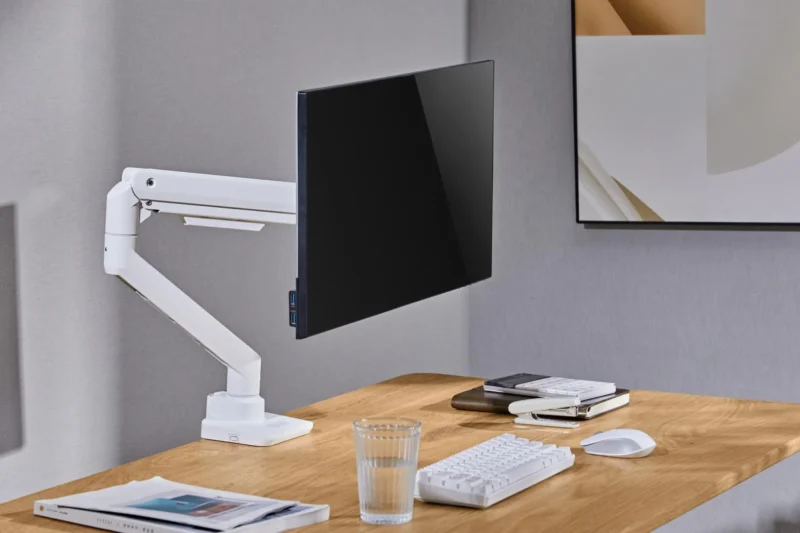 SRXA-MM69-C012_11 Suport monitor Serioux MM69-C012, compatibilitate dimensiune ecran 17"-49", arc cu gaz, greutate maximă suportata: (per ecran): 2~20 kg, VESA: 75x75, 100x100, inclinare: +50°~-20°, pivotare: +90°~-90°, rotația ecranului: +180°~-180°, instalare: clemă, grommet,alb