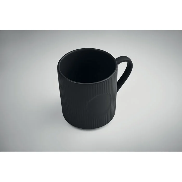 Cană din ceramică cu nervuri în culoare mată Ribmug