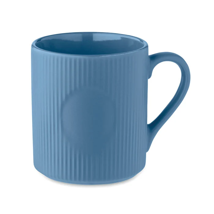 Cană din ceramică cu nervuri în culoare mată Ribmug