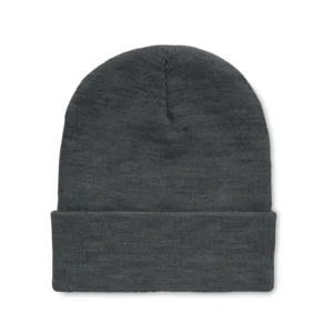 Căciulă unisex, tricotată din poliester RPET, extensibil și moale, cu manșetă Polo RPET