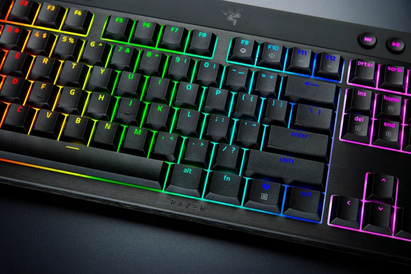 Tastatura Mecanica Gaming Razer BlackWidow V4 Low-Profile HyperSpeed, RGB, Wireless, Negru