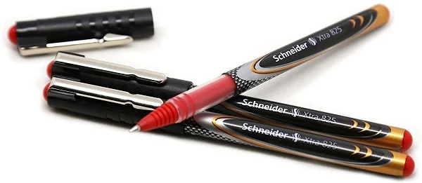 Roller cu cerneala SCHNEIDER Xtra 825, ball point 0.5mm - scriere rosie